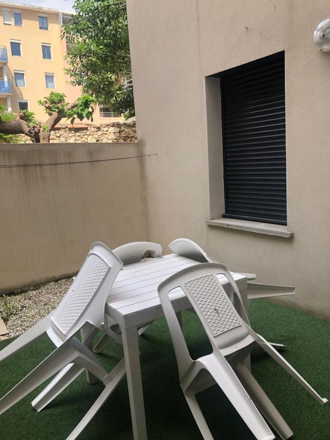 Appartement 4 Couchages Centre Ville Narbonne Kültér fotó
